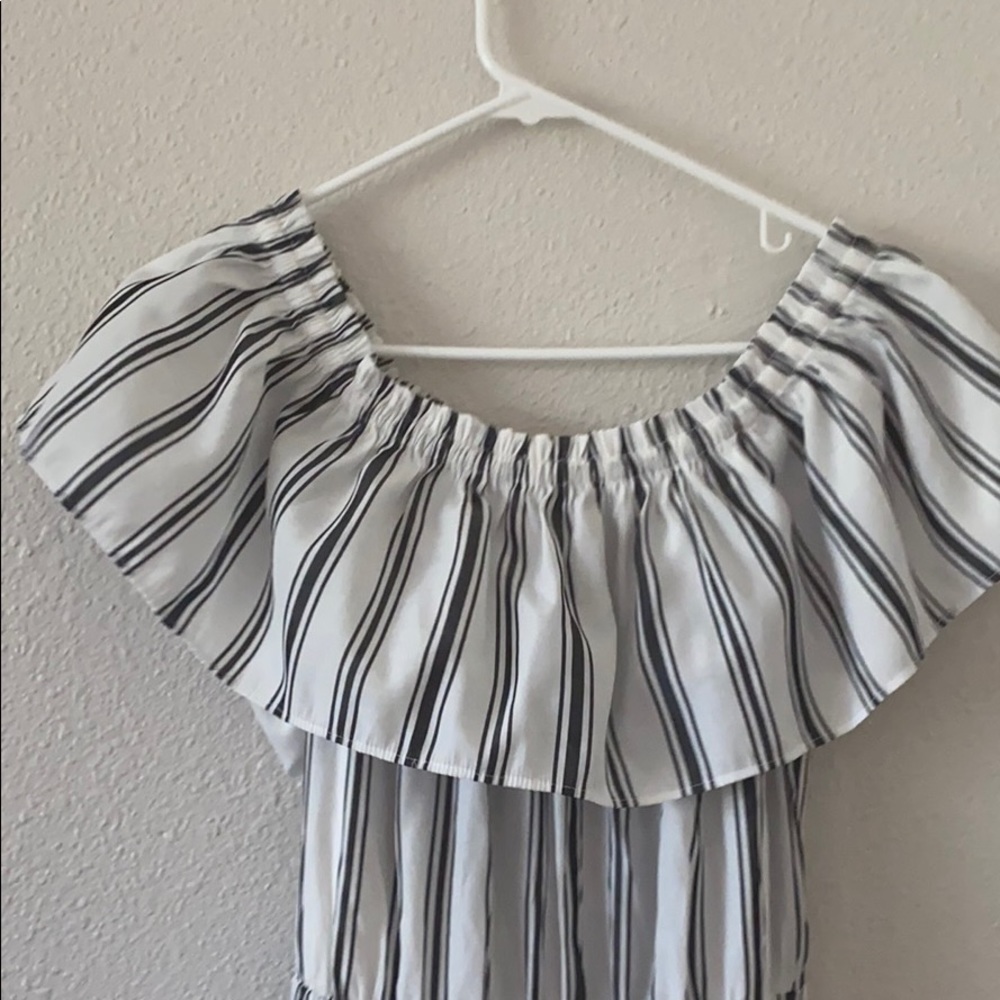 Stripped dress high low
